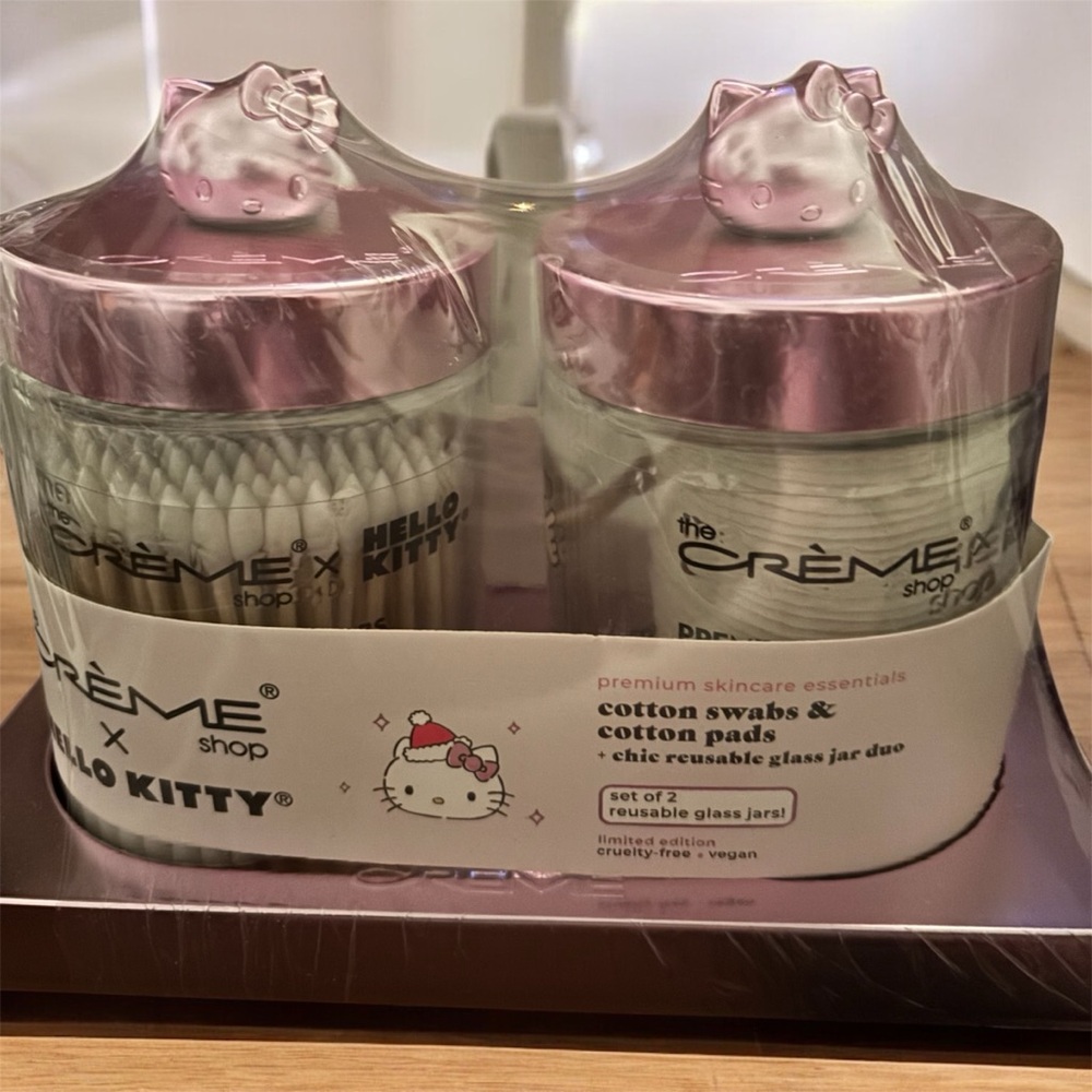 Hello Kitty Cotton Swabs & Pads Set